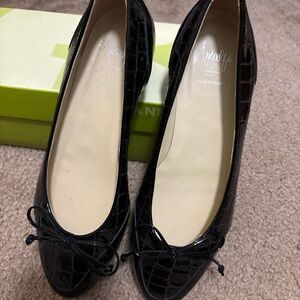 Rangoni Black Croc-Embossed Flats